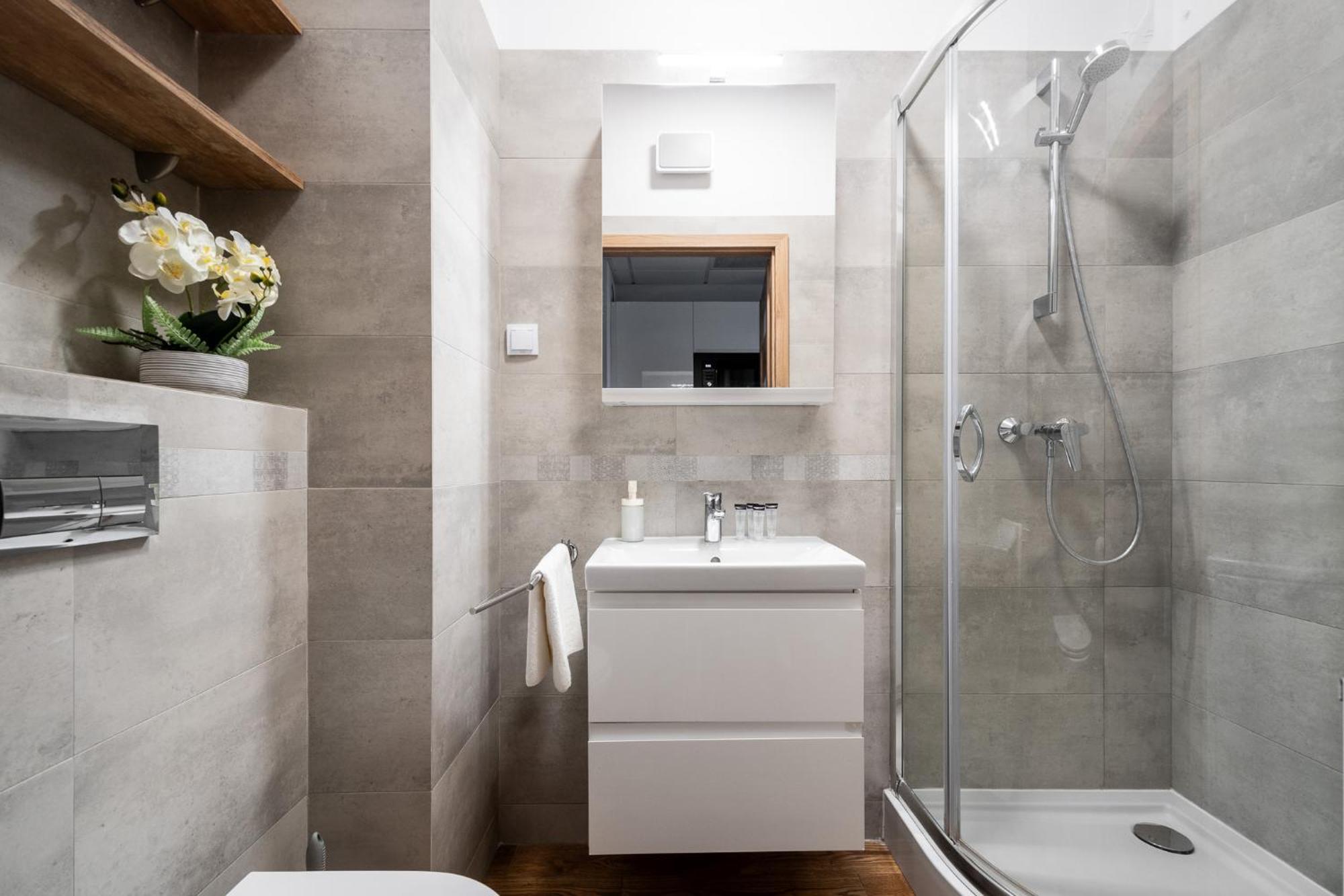 Prymasa Tysiaclecia 83A Free Garage By Perfect Apart Варшава Экстерьер фото