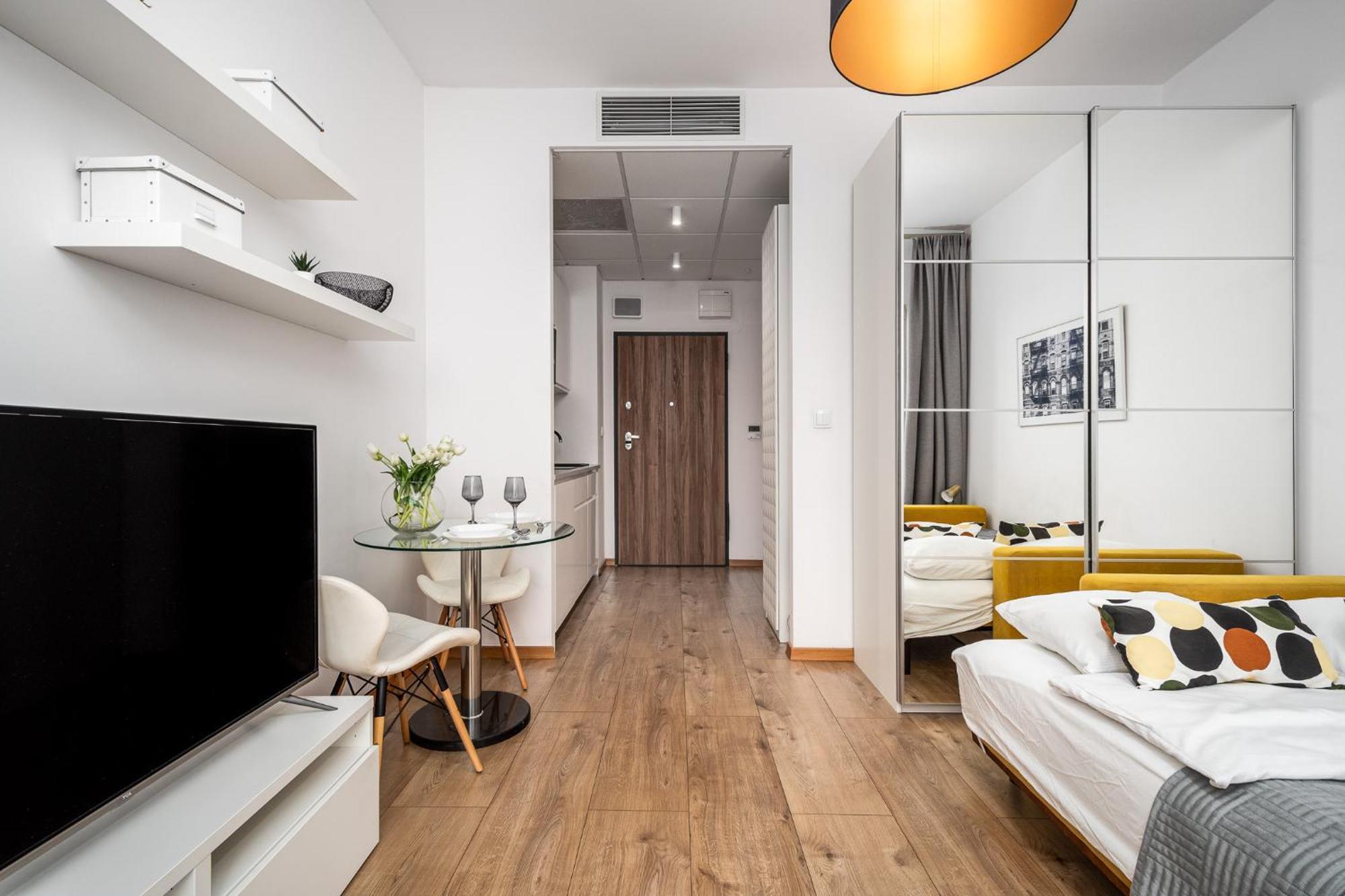 Prymasa Tysiaclecia 83A Free Garage By Perfect Apart Варшава Экстерьер фото